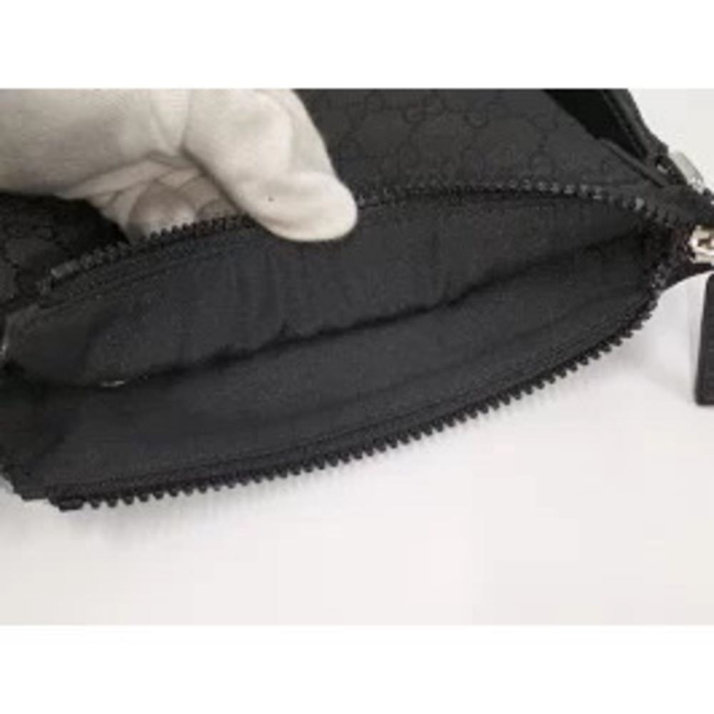 Gucci GG Canvas Messenger Crossbody Bag Black - Picture 8 of 9